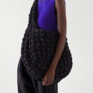 Cos Oversized Shoulder Puffer Tote /EUC/Black